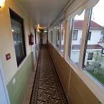 Veagles Hotel *